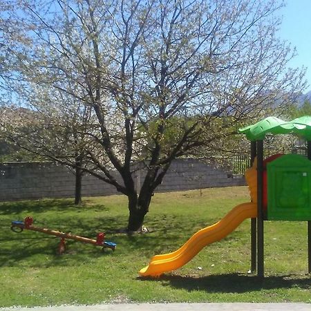 Agriturismo Carlo Cioffi Hotel Rotondi ภายนอก รูปภาพ